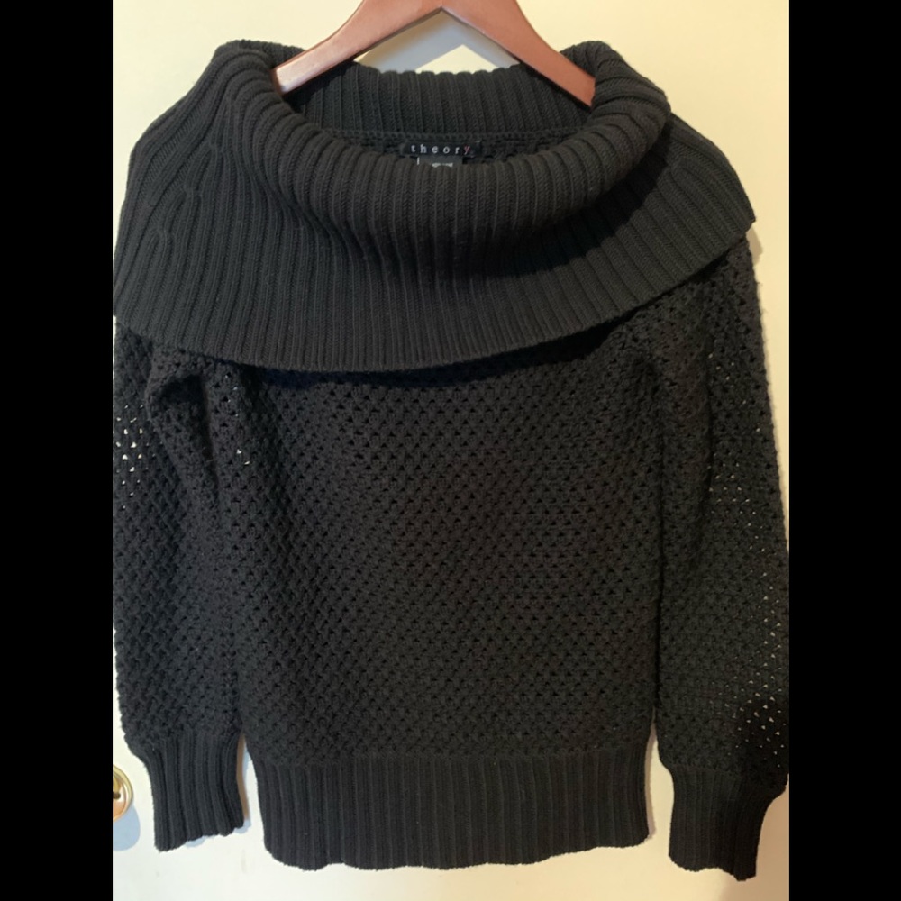 THEORY TURTLENECK SWEATER